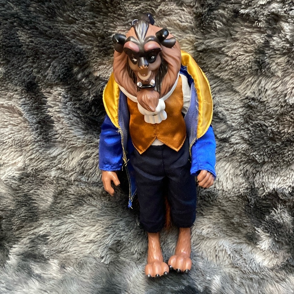 Disney Store Beast Classic Doll 12"
From Beauty And The Beast
